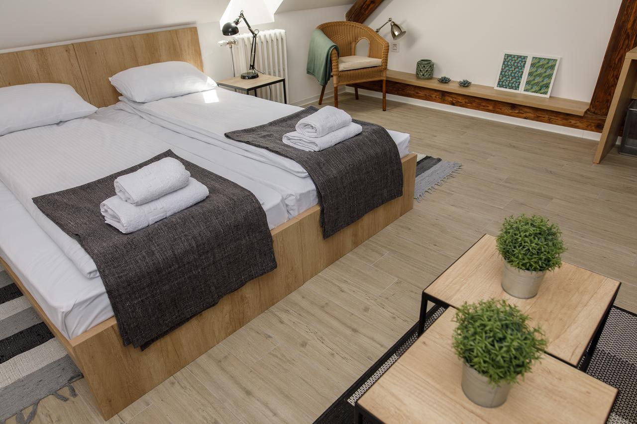 Arhiv Boutique House Hotell Novi Sad Exteriör bild